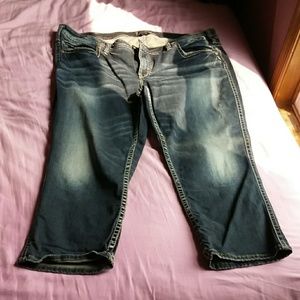 Silver size 22 capris